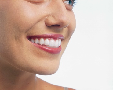 Removable Invisalign&reg; aligners